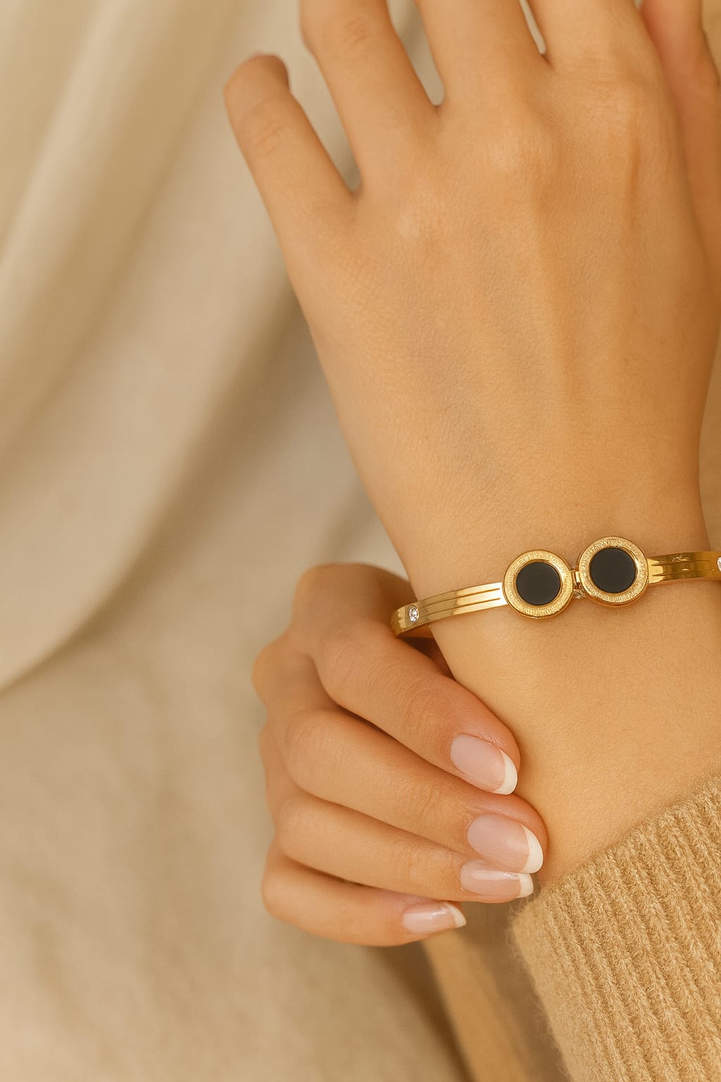 Stainless Steel Kara Bracelet (Black)