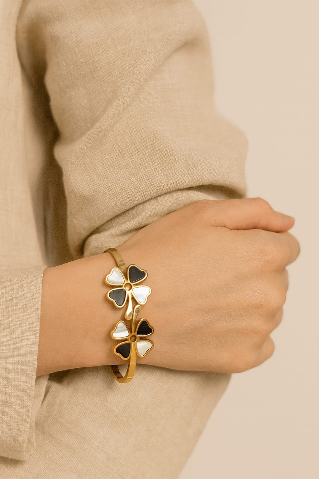 Stainless Steel Kara Bracelet (Black)